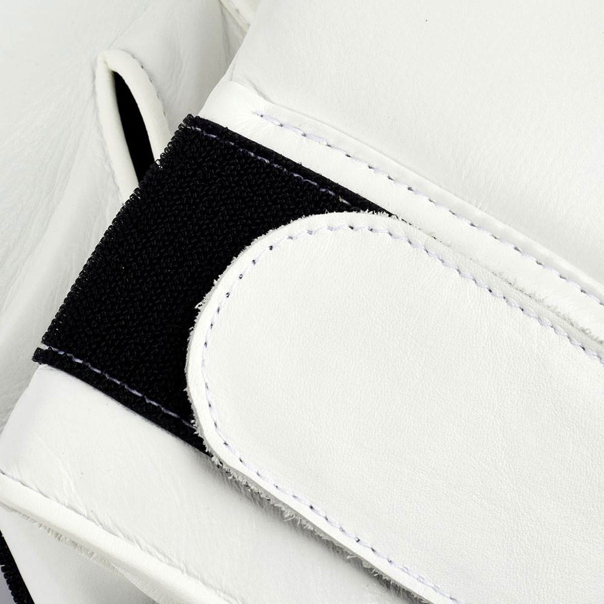 1:1 Custom Handmade Winning Velcro boxing gloves - White